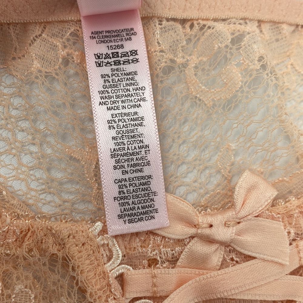Agent Provocateur Peachy Brief AP3 Medium NWT