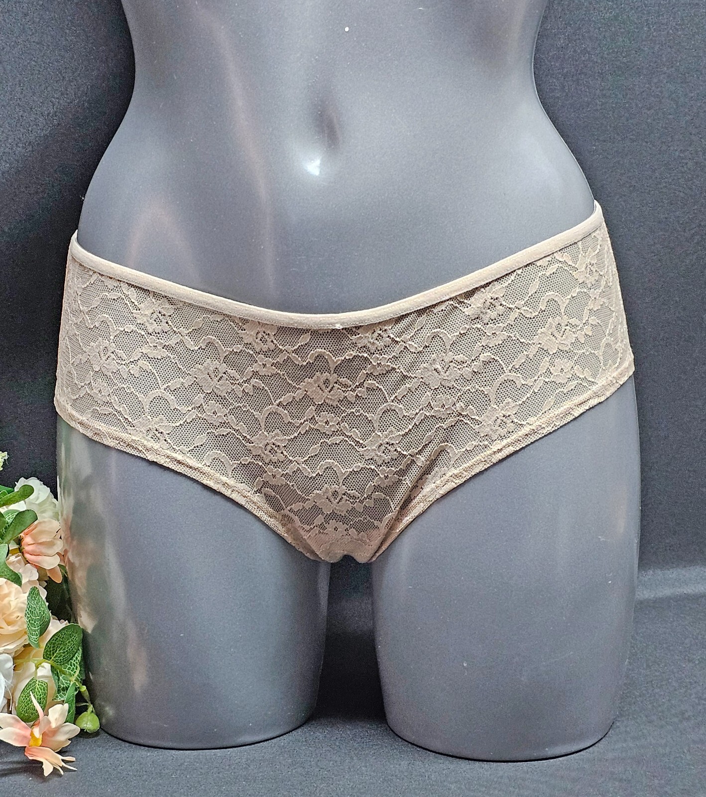 La Senza Brazilian Knickers Lace Front Comfort Durability L 12/14 Sand B8R0205