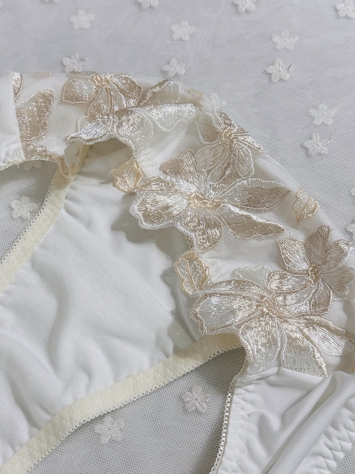 US-XL/JP-5L Japanese Floral Embroidery Nylon Panties Extra Long Crotch Lining