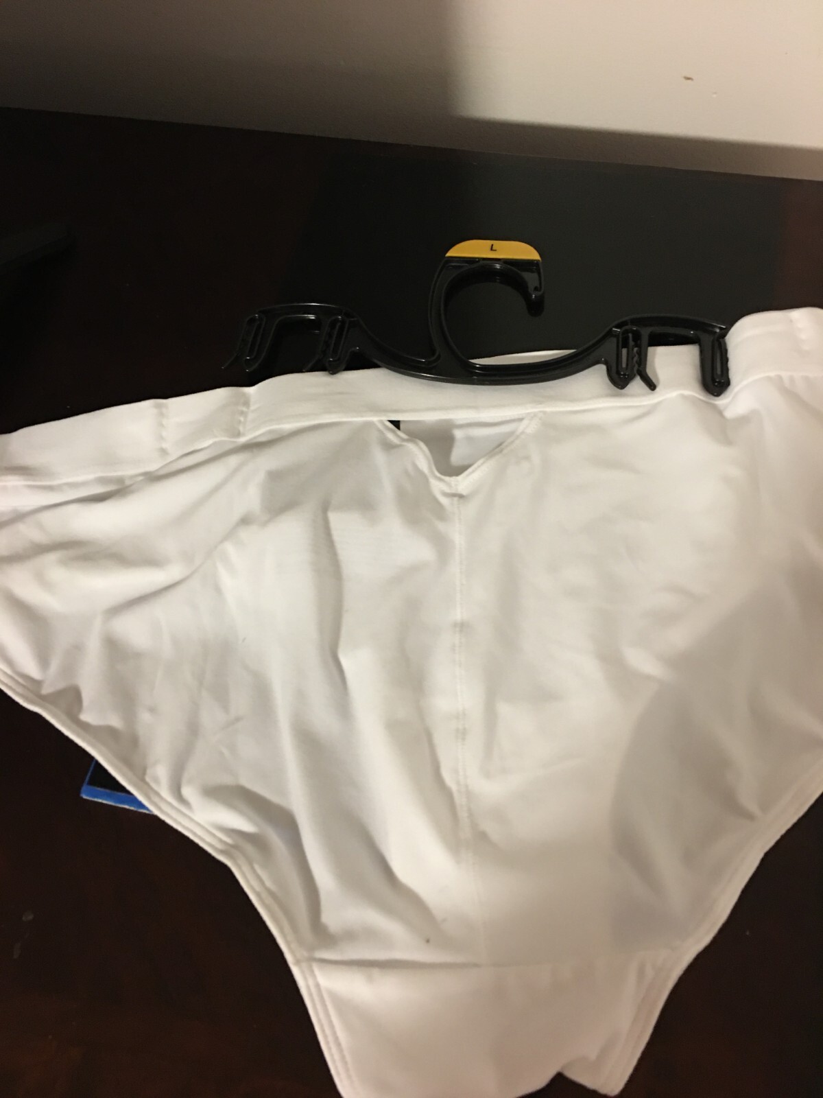 BRAND NEW WOMEN’S SIZE LARGE (7) MAIDENFORM MICROFIBER HIPSTER PANTIES