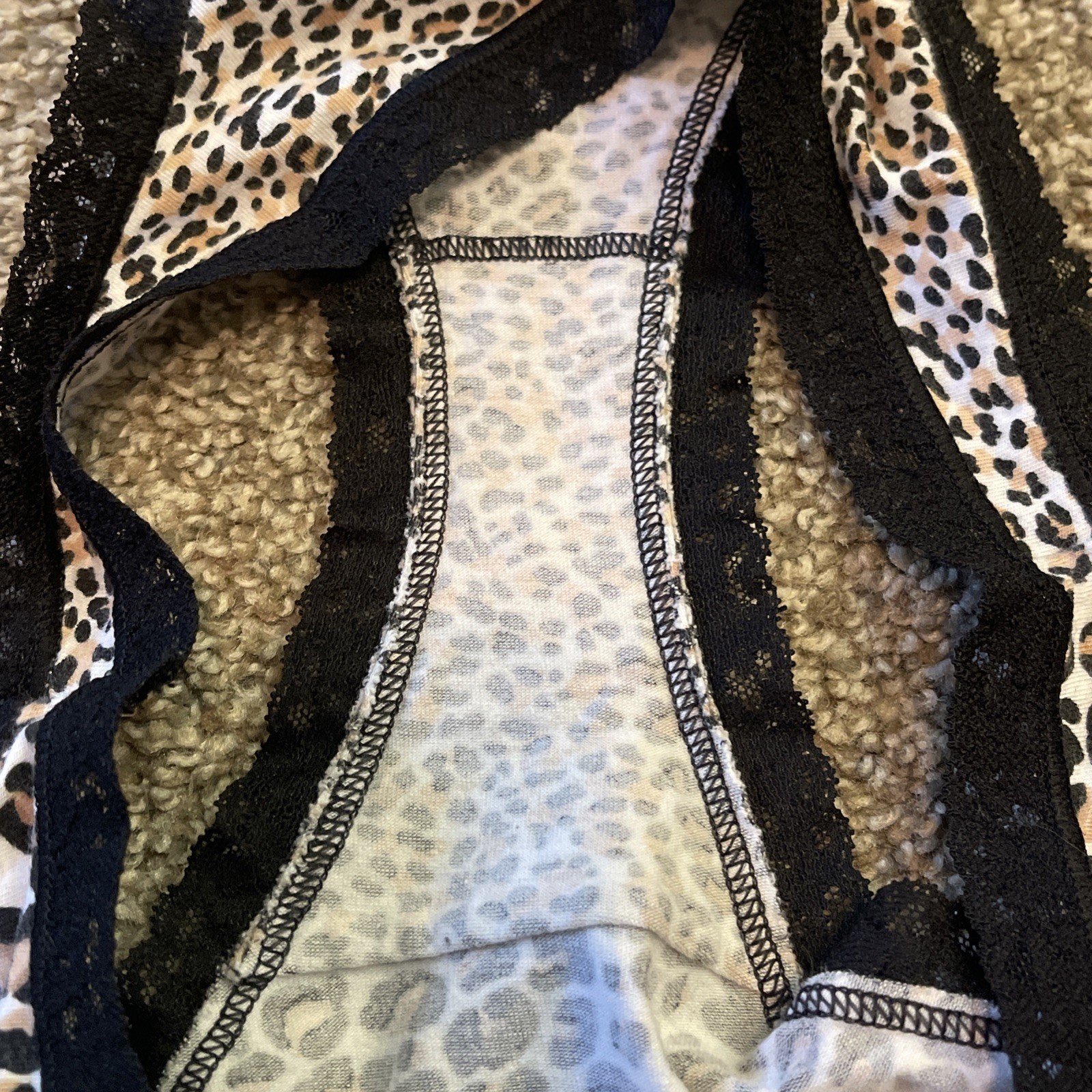 Vtg Victoria’s Secret Black Leopard Lace Trim Bikini Panties Med Animal Print
