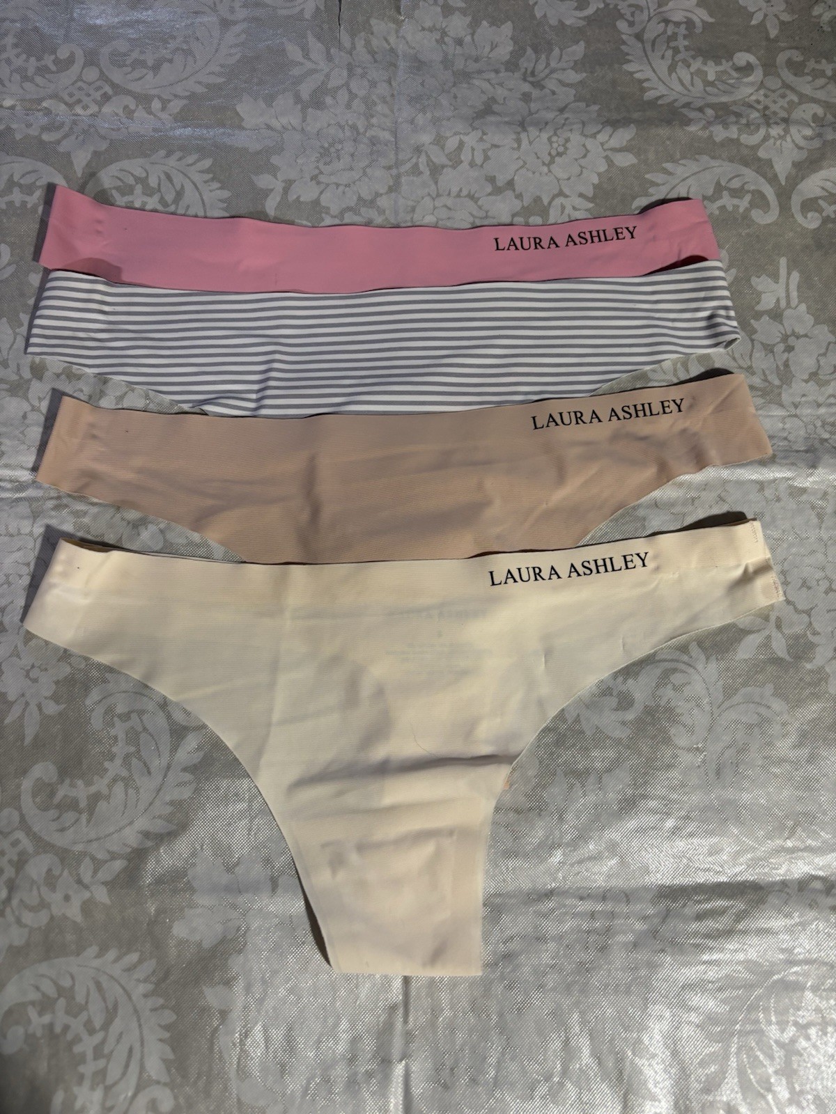 4 Laura Ashley Laser Cut NO SHOW Panties Thongs Beige Pink Ivory Gray Wms Small