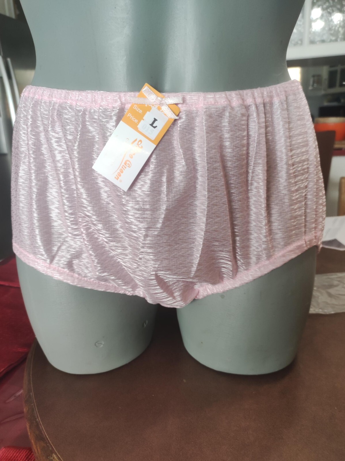 vintage style all nylon panties size large waist to 38 inches pink