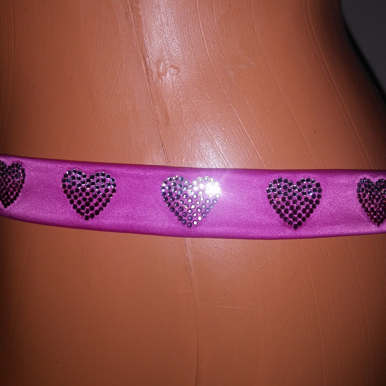 Victoria Secret Panty Medium Brazilian Shine Strap Hearts Solid Pink Lace New