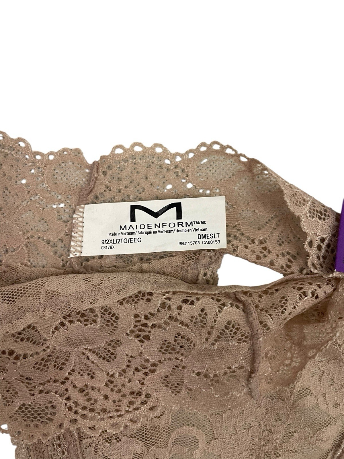 Maidenform Beige Lace Thong Size 2XL/9 – 86% Nylon And 14% Spandex