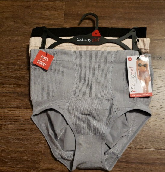 Skinny Girl Shaping Seamless Briefs Panties Size Medium Seamless 3 Pair SG7703
