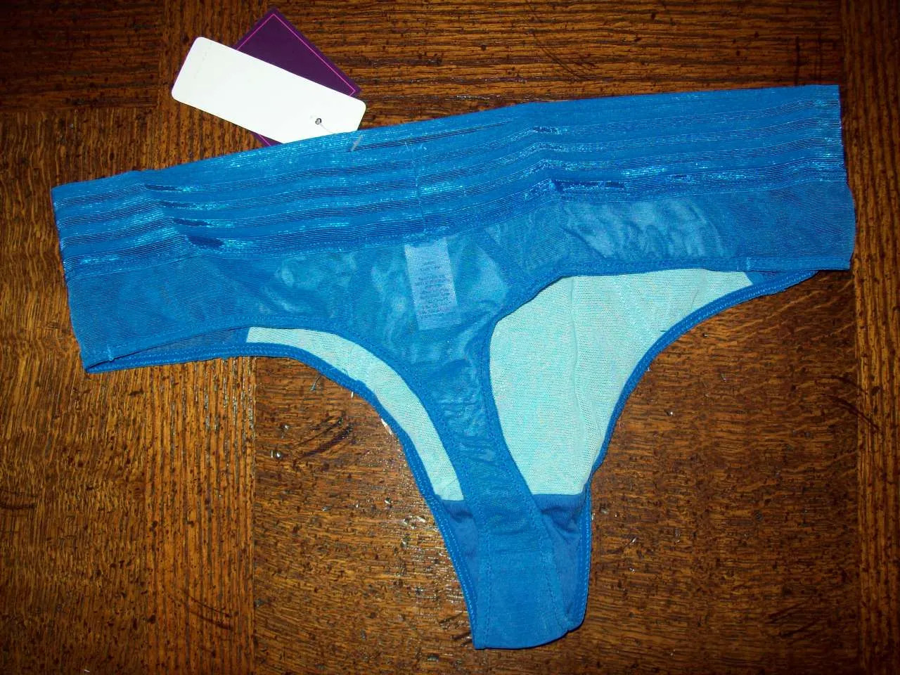 NWT SAKI SILVER 82% NYLON 18% SPANDEX THONG PANTIES w LACE 121086 BLUE S