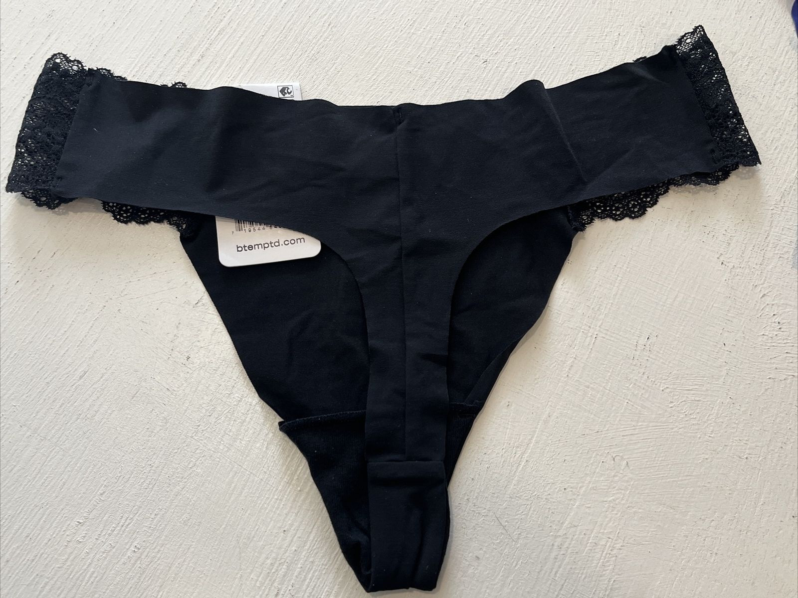 b.tempt’d B.bare 3 Thong Panties Blue Black Light Blue Lace Detail Size Small