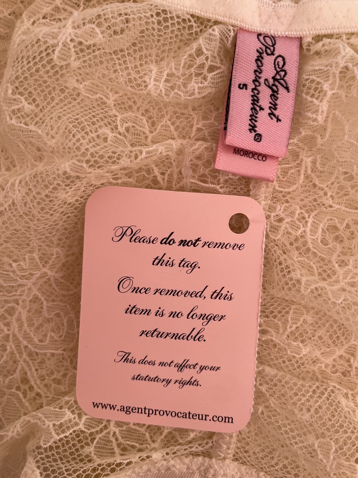 VINTAGE – AGENT PROVOCATEUR – LACE BRIEFS – PALE LEMON – LARGE – RARE – BNWT
