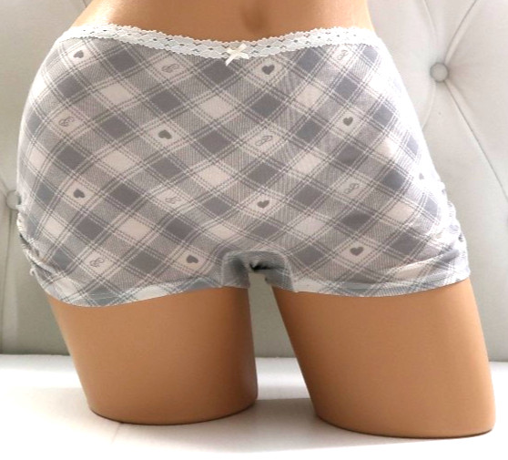 Victoria’s Secret Pink Cotton Dorm Boyshort Panty White Grey Plaid M NEW