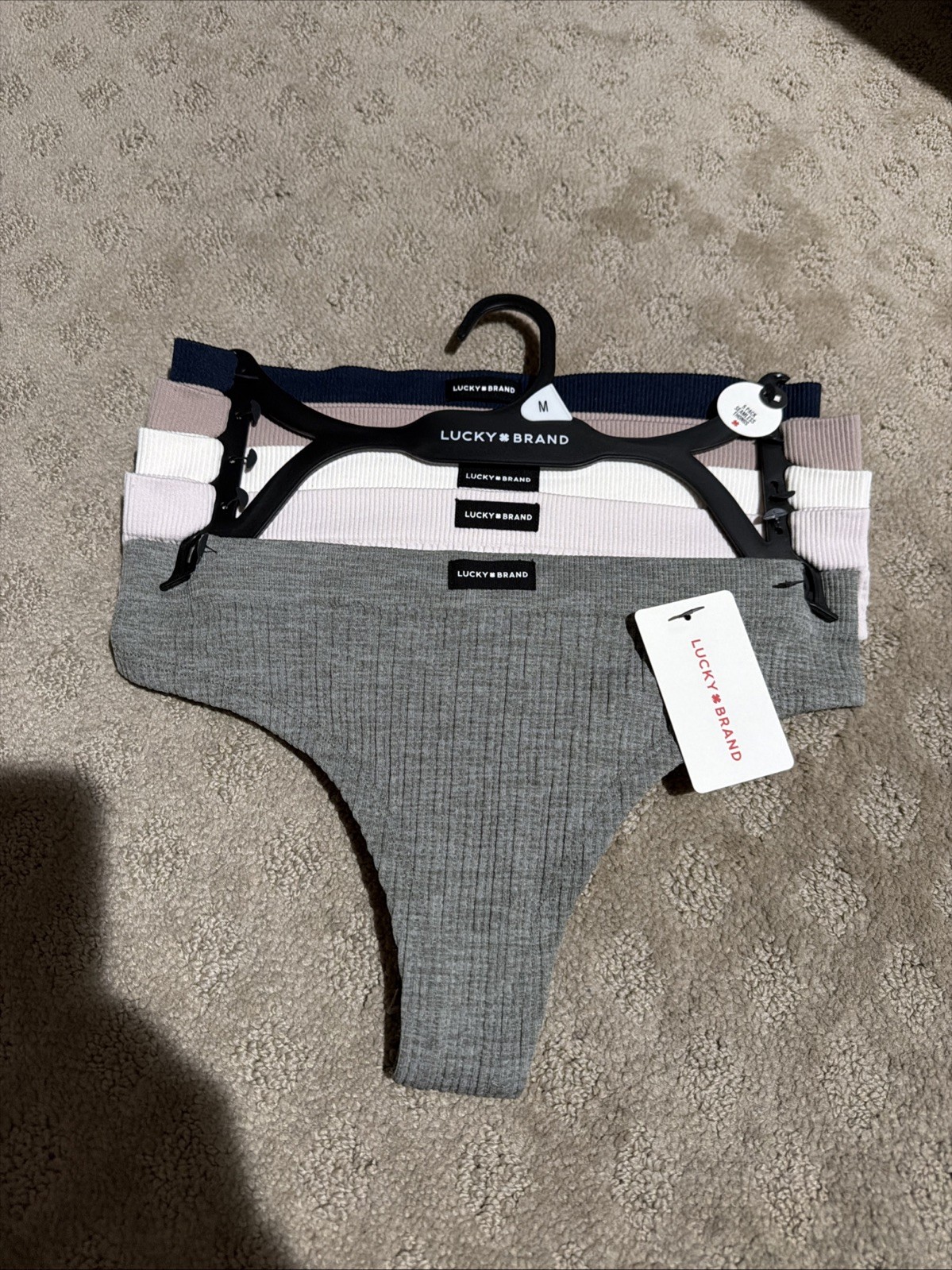 Lucky Brand 5pk Seamless Ribbed Thongs/Panties/Underwear. Sz M. NWT!!
