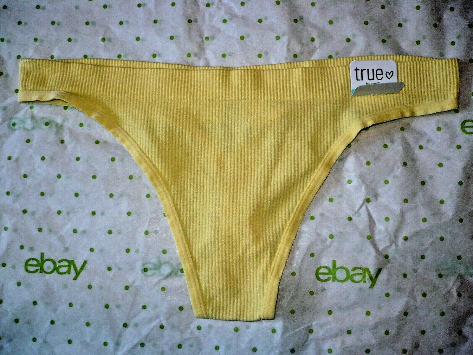 Rue 21 Women’s Seamless Ribbed Thong Panties SMALL Bright Yellow New
