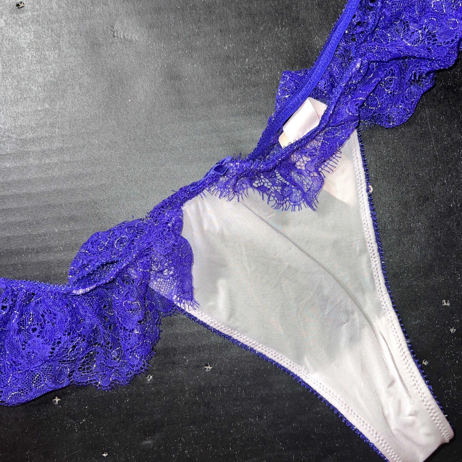 NWT Victoria’s Secret M THONG Gray Purple Silver Lace Velvet Bow DREAM ANGELS
