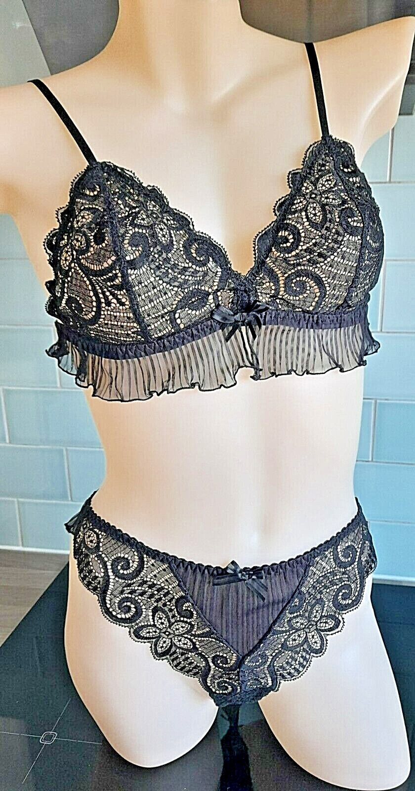 Barbara Black “Follies” High Leg Pleated Fan Backed Briefs