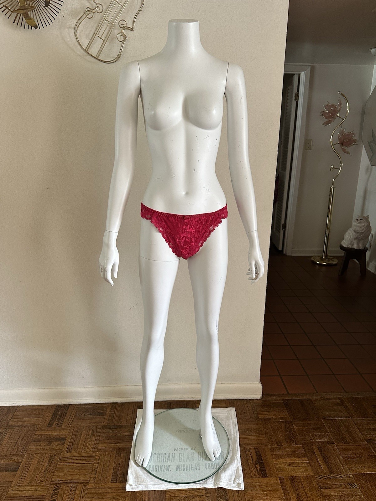 Victoria’s Secret Gold Label Red Satin Jacquard Bikini Panties Lace Trim Rose M