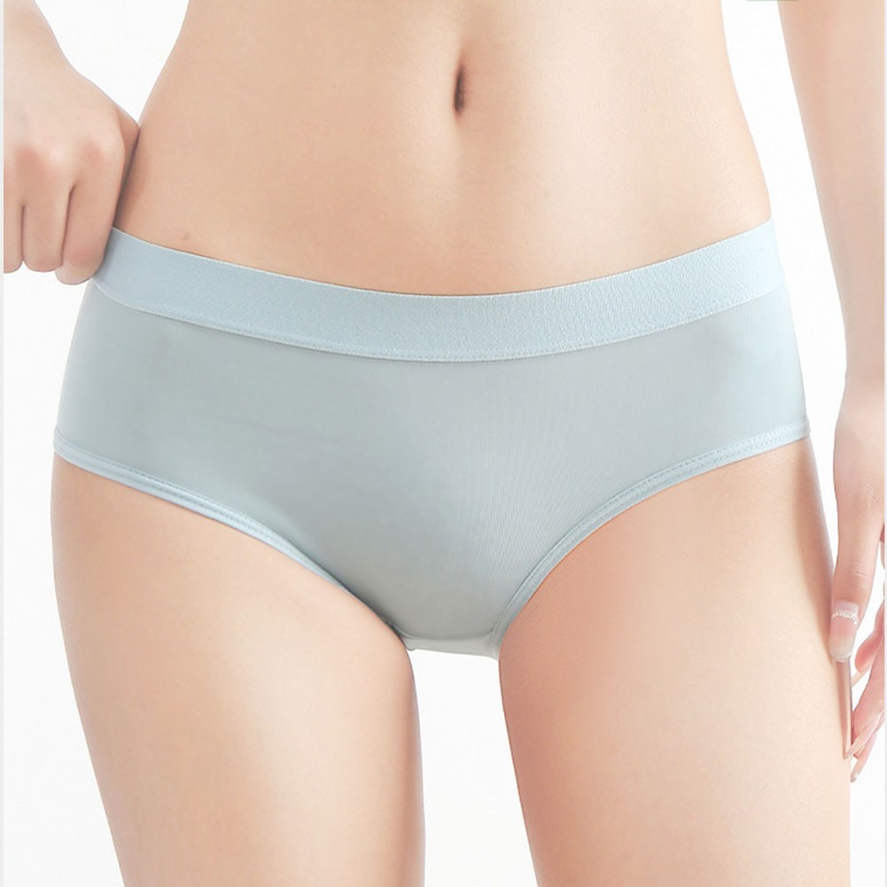 Cozy and Stylish Solid Color Women’s Brief Underpant for Everyday Comfort
