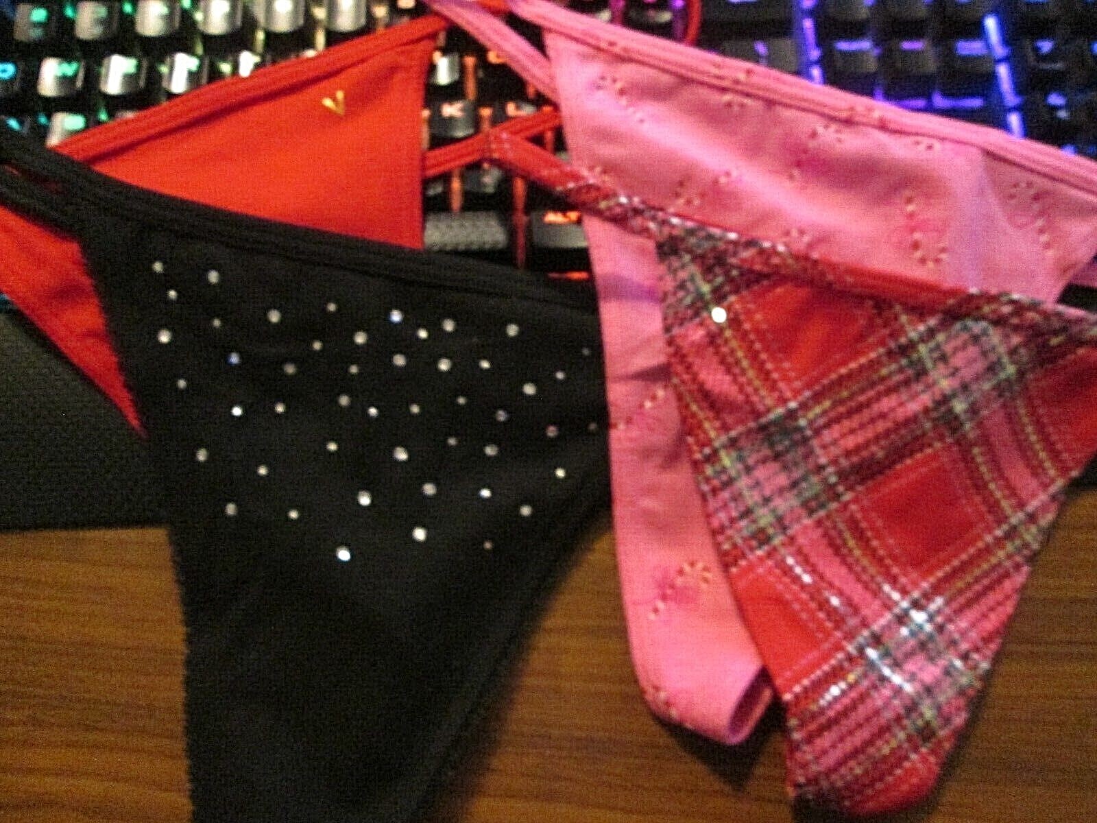 New w/Tag Victorias Secret 💲Discounts on 2+💲 V-String Thong💖XS,S,M,L,XL💖
