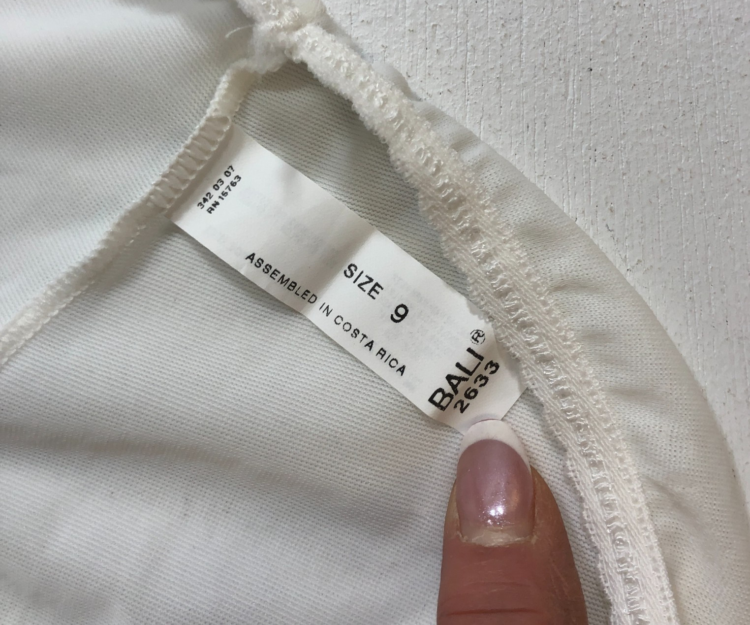 BALI Women’s Skimp Skamp White Brief Size 9 NWT Style #2633 Center Back Seam