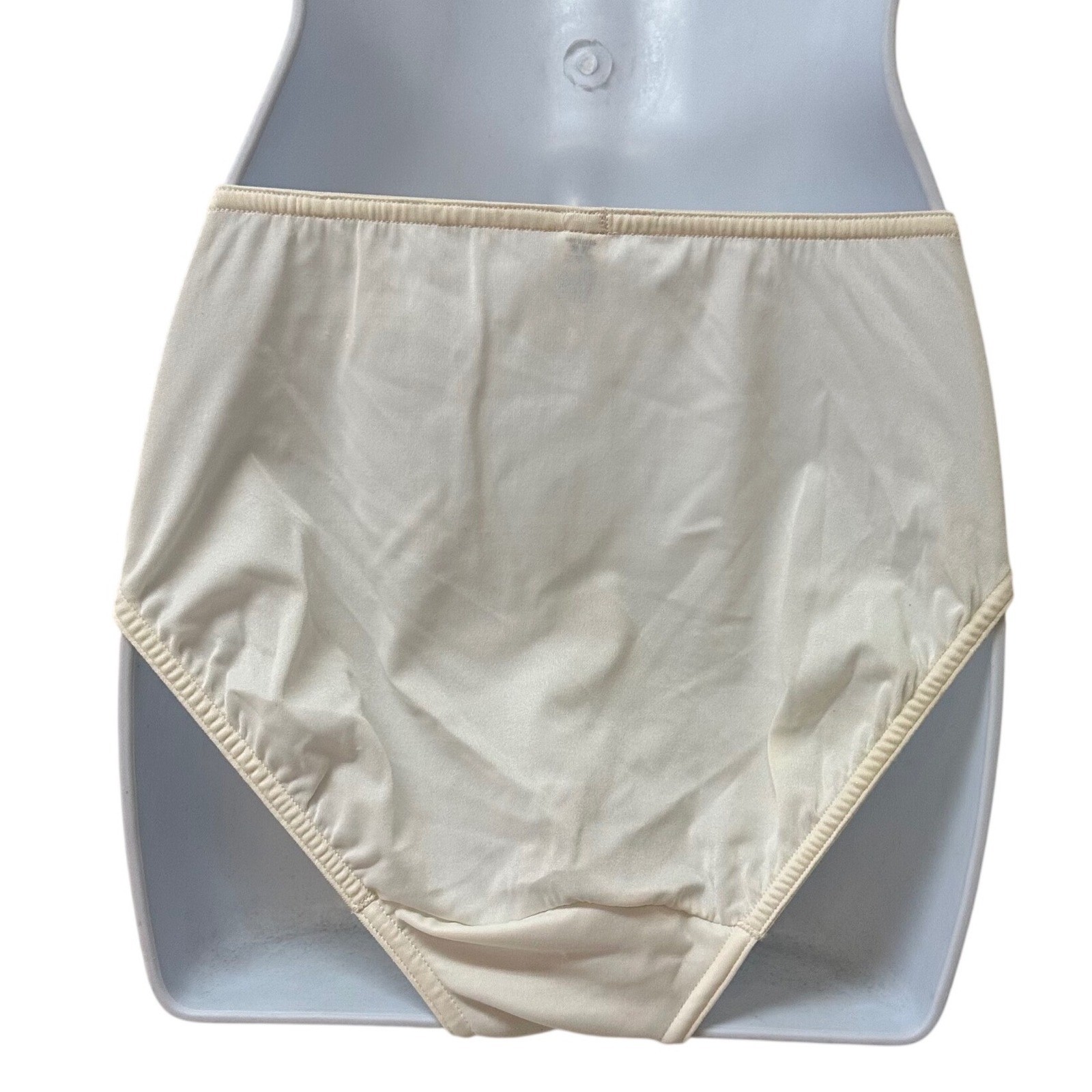 Warners Pure Pleasures Vintage High Cut Brief Panties Floral Jacquard Cream L