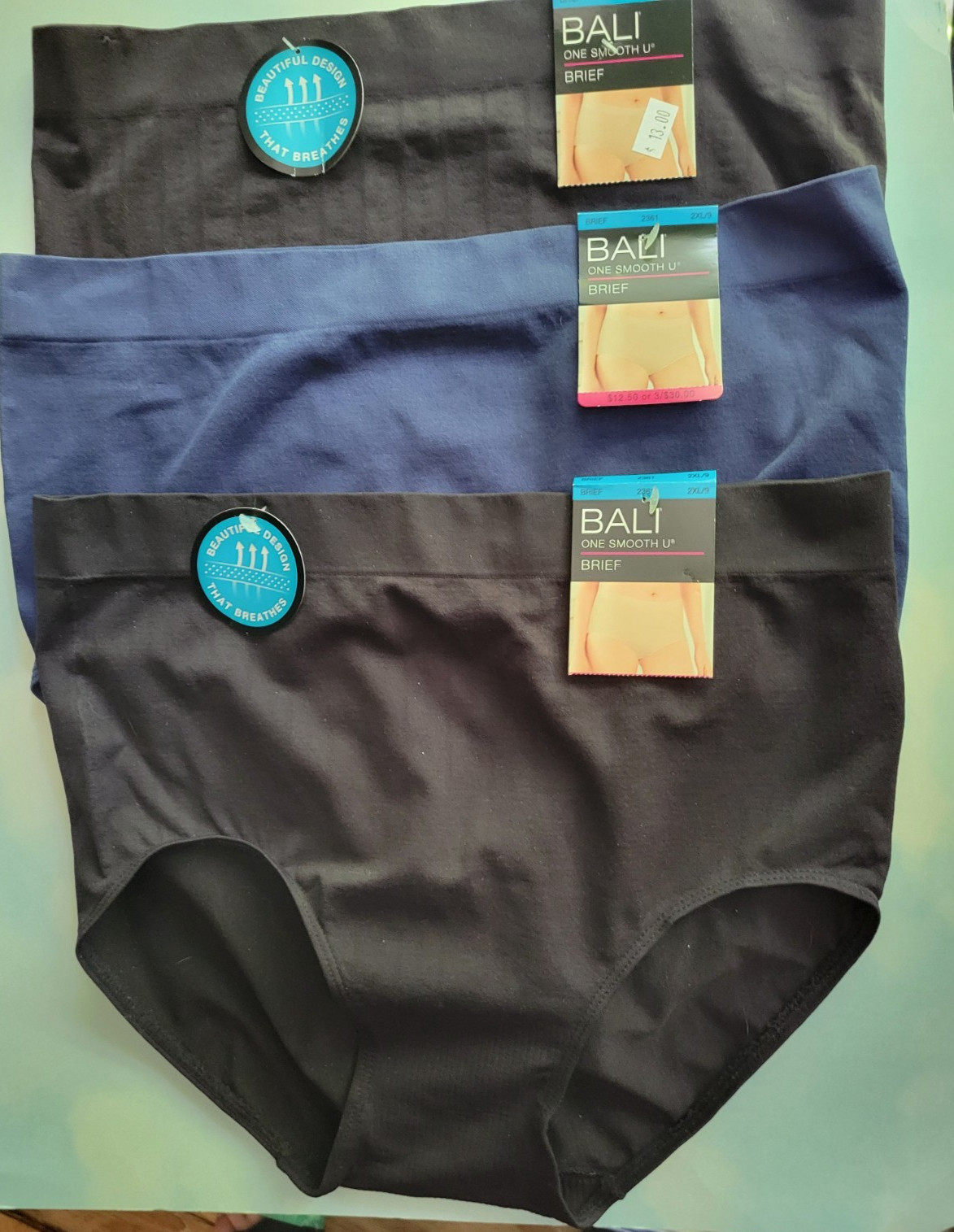 Bali 2361 One Smooth U All-Around Smoothing Brief Panty Lot of 3 Pair NWT