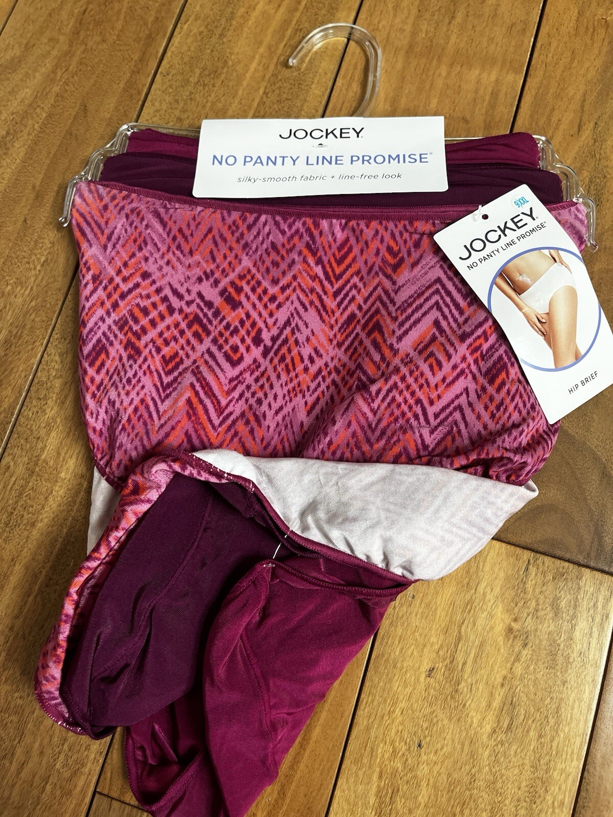 Jockey Women 3 Pairs Hip Briefs 9/2XLarge No Panty Line Style 1770 Microfiber