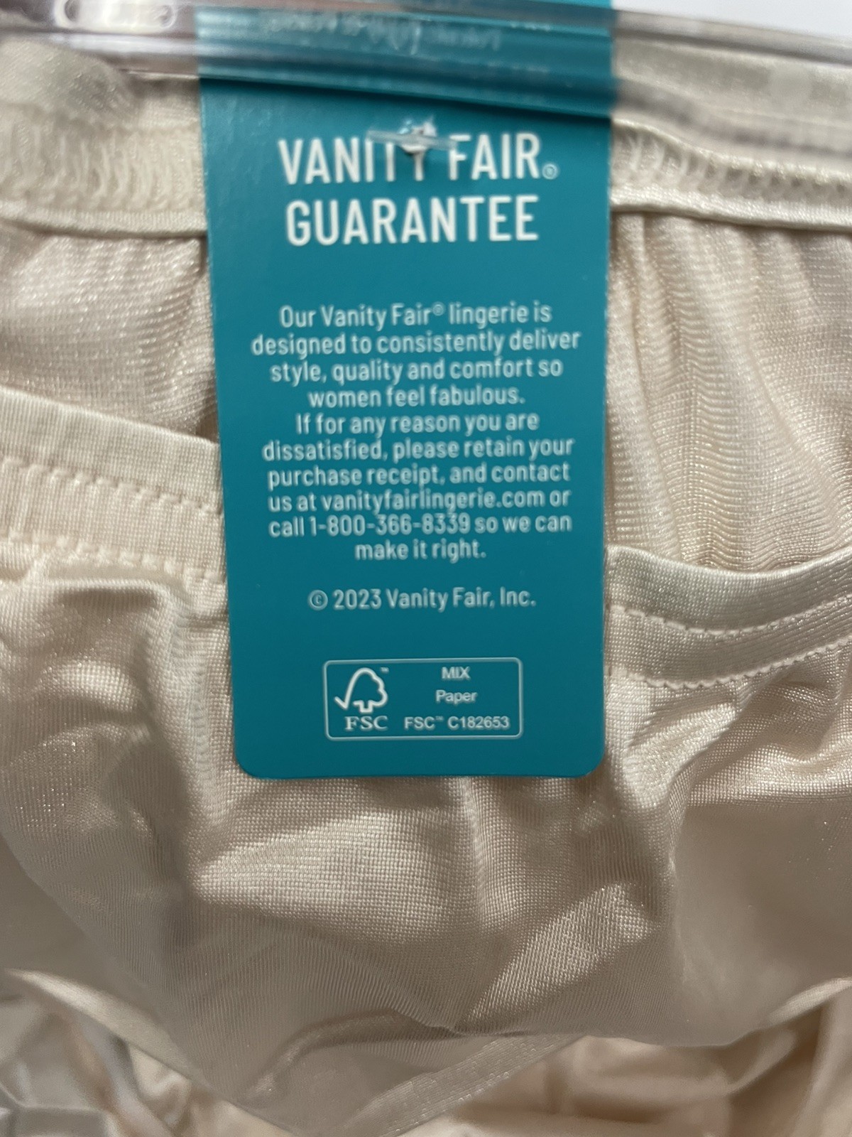 VANITY FAIR Perfectly Yours Ravissant Tailored Brief Fawn Colored Sz 7/L, 3 pack