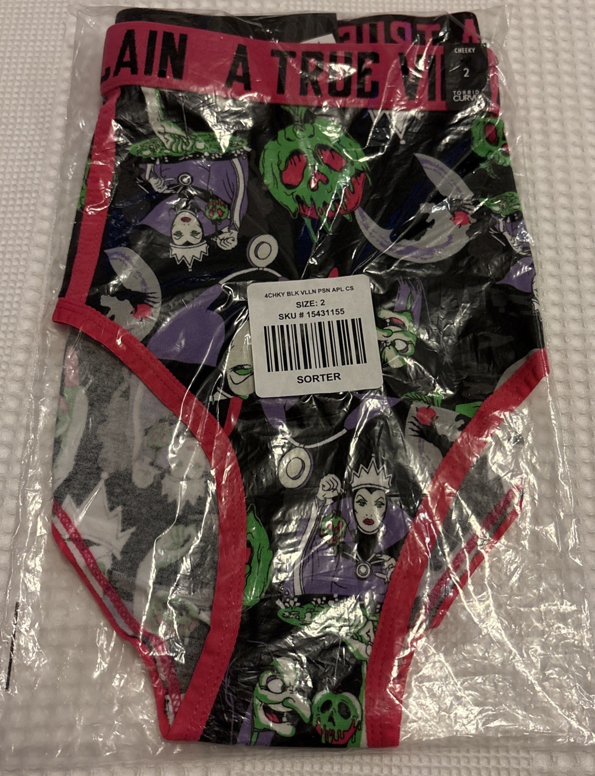 Torrid DISNEY 💜 VILLAINS POISON APPLE Black Cheeky Panty Size 2 18/20 NWT NIP