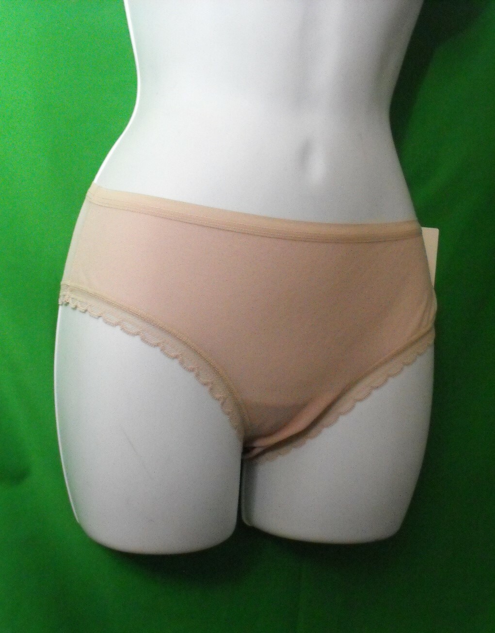3 NEW ON GOSSAMER G0110 NEXT TO NOTHING BK MF LACE TRIM MODERN BRIEF PANTIES XL
