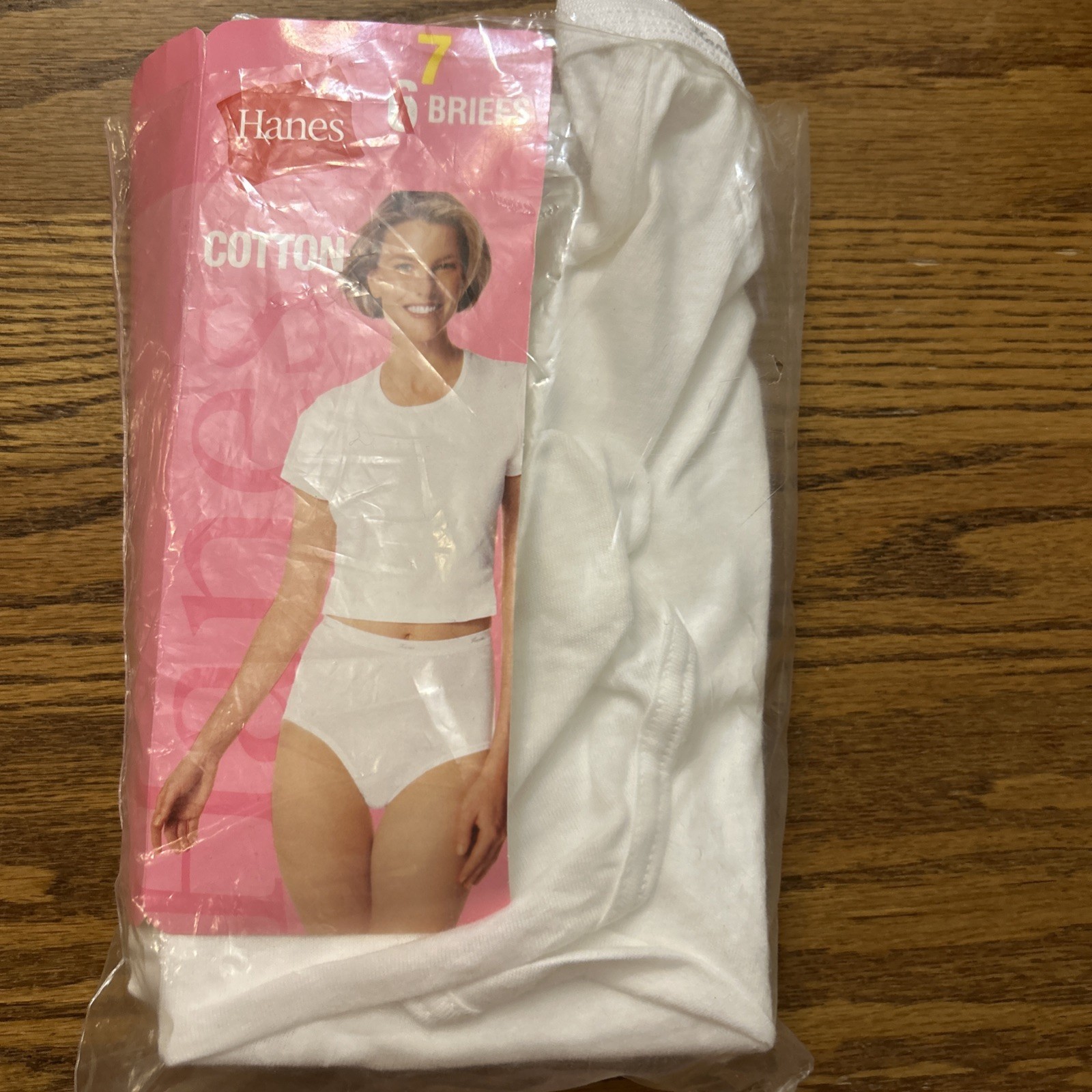 Hanes Her Way Panties 3 Pairs Of Brief White Size 6, Opened Package, 3 New