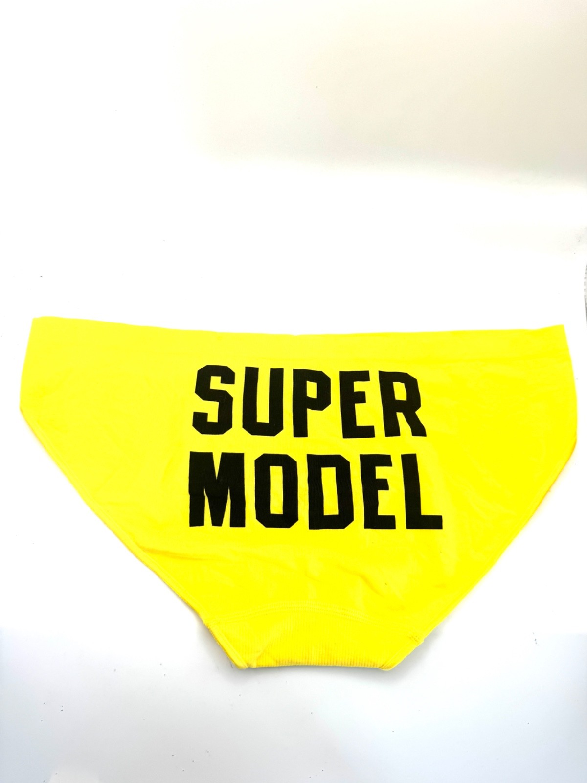 NWT 2009 Y2K VS PINK Supermodel Low Rise Skinny Side Bikini Panty Yellow sz L