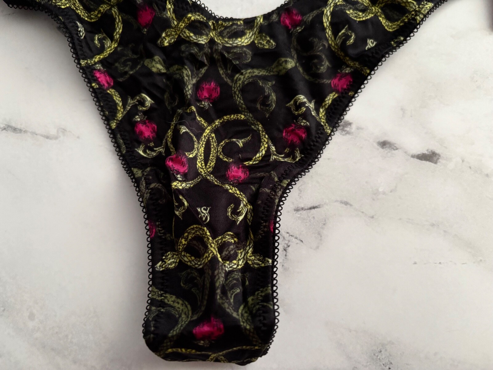 Victoria’s Secret Thong Panty Black Snake Print Soft High Leg Stretch S L XL
