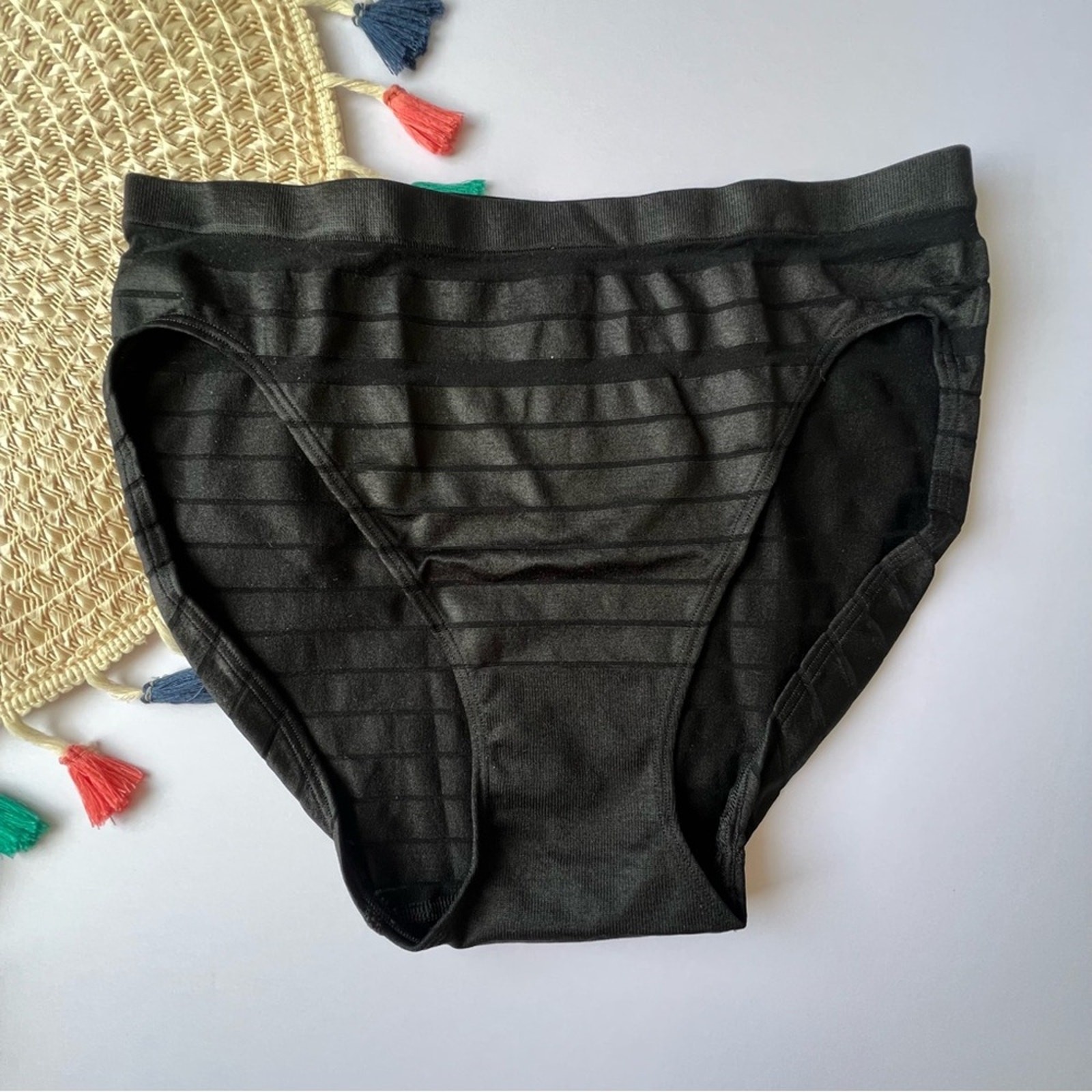 Victoria’s Secret Seamless High Leg Brief Black Stripe Small NEW