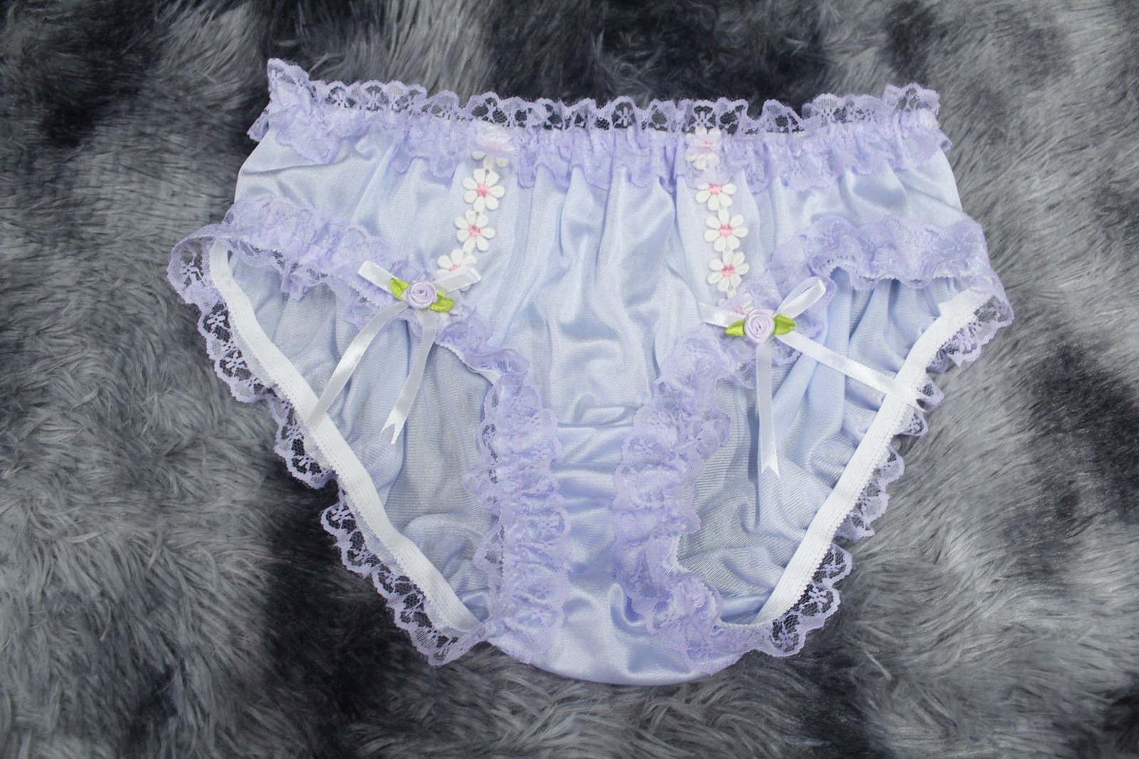 #A26 2XL/ElasticW.24-44″ Vintage Style Purple Nylon Bikini Panties Knickers