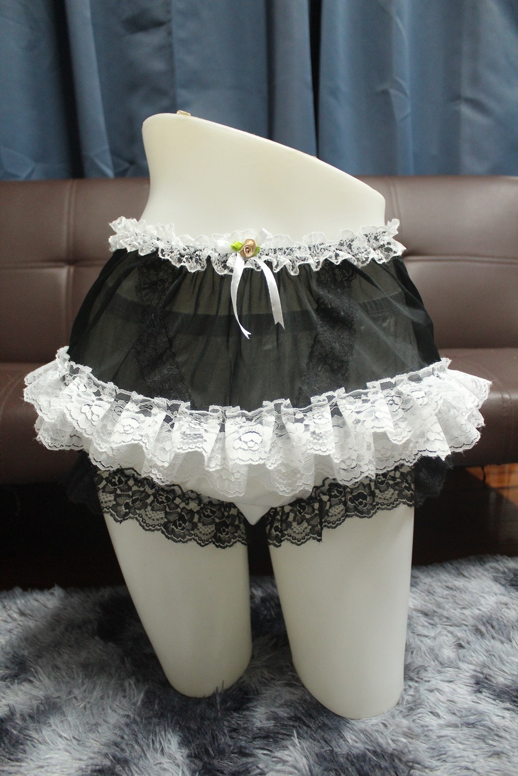 #A329 2XL/ElasticW.24-42″ Vintage Style 2PCS Black Nylon Half Slip + White Brief