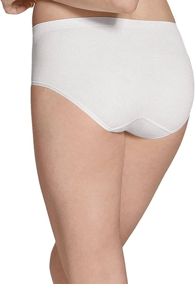 Fruit of the Loom Women’s Breathable Underwear (Regular & Plus Size)