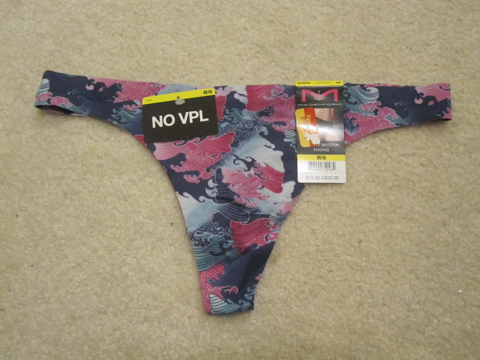 Maidenform ladies panties comfort devotion thong size 6 M style#40149