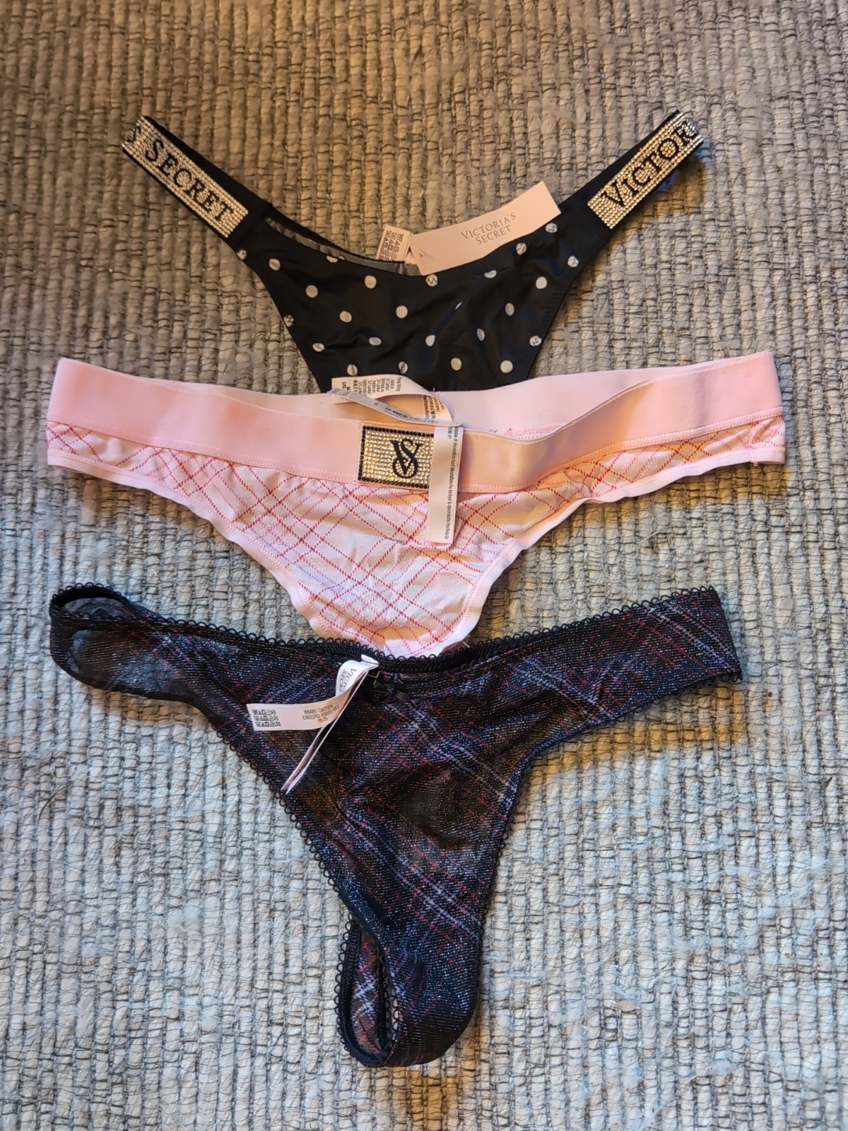 NWT Lot Victoria’s Secret Very Sexy Sz M Pink Logo Stripe Shine Polka Dot Thong
